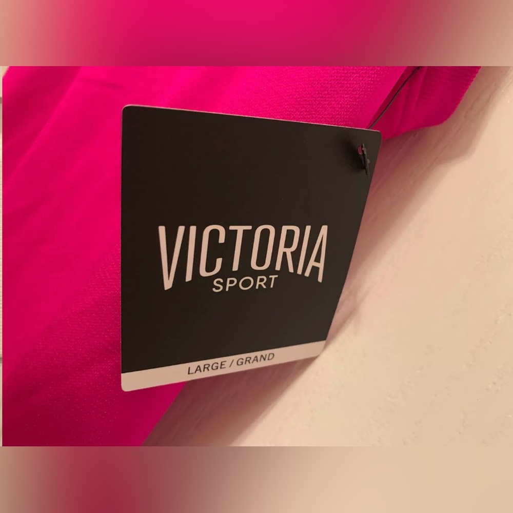 NEW- Victoria’s Secret Hot Pink Sport Seamless Perforation Tank Top Women Large - Picture 5 of 12